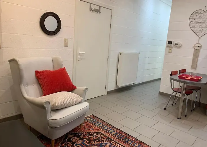 Апартаменты Le Pavillon De Flore By Maison Brasseurs D'etoiles - 2 Personnes Льеж